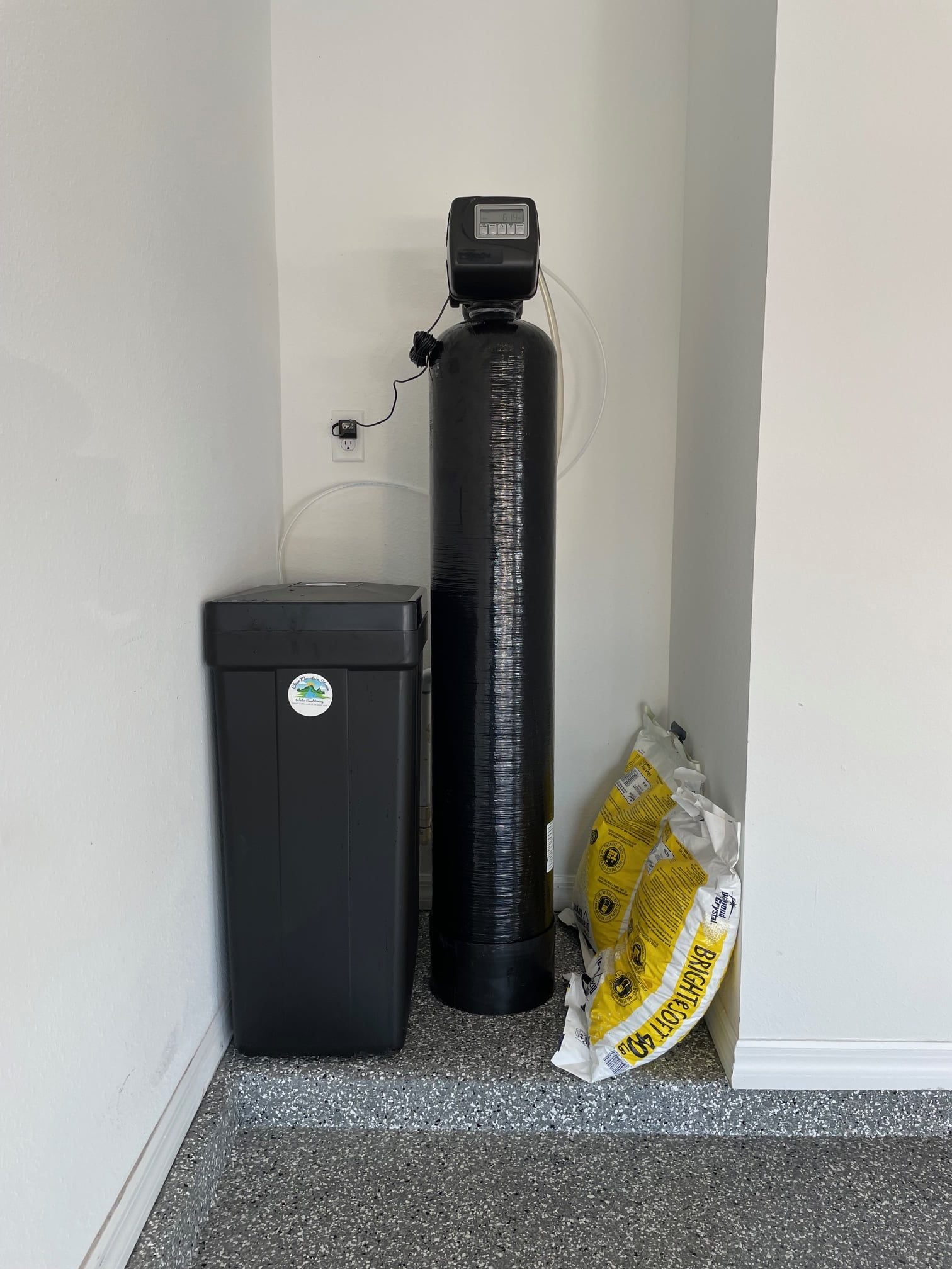 Clear Mountain Stream (4)